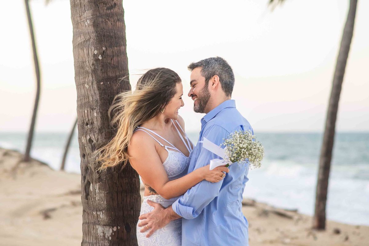 Fotografia noivos na praia