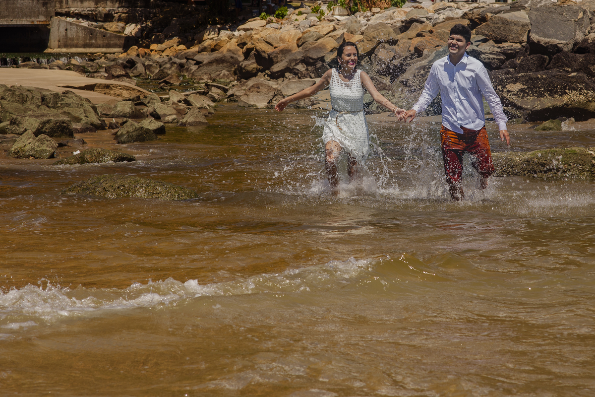 Casal na praia fortaleza