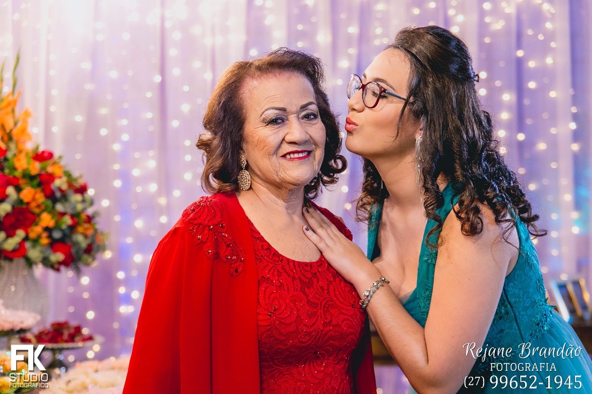 Dalva 80 anos FK Studio