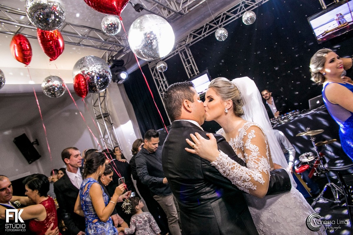 Renata e Jakis - FK Studio - Fotografa Vanessa Lima - Guarapari ES - Casamentos