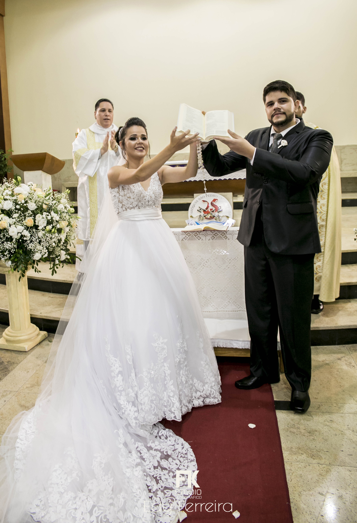 Giana e Hailson - Matriz São Pedro Guarapari - Carlos Avanci - Edy Ferreira - Fotografos de Guarapari