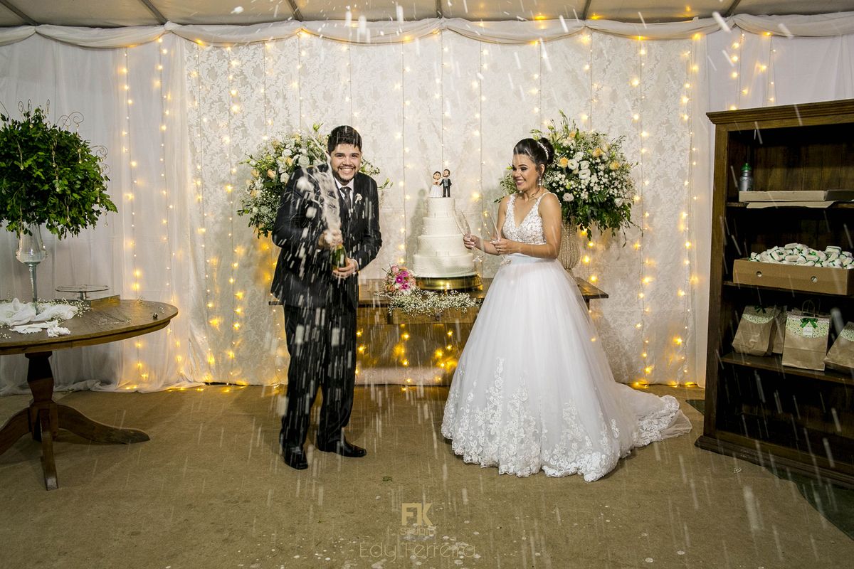 Giana e Hailson - Matriz São Pedro Guarapari - Carlos Avanci - Edy Ferreira - Fotografos de Guarapari