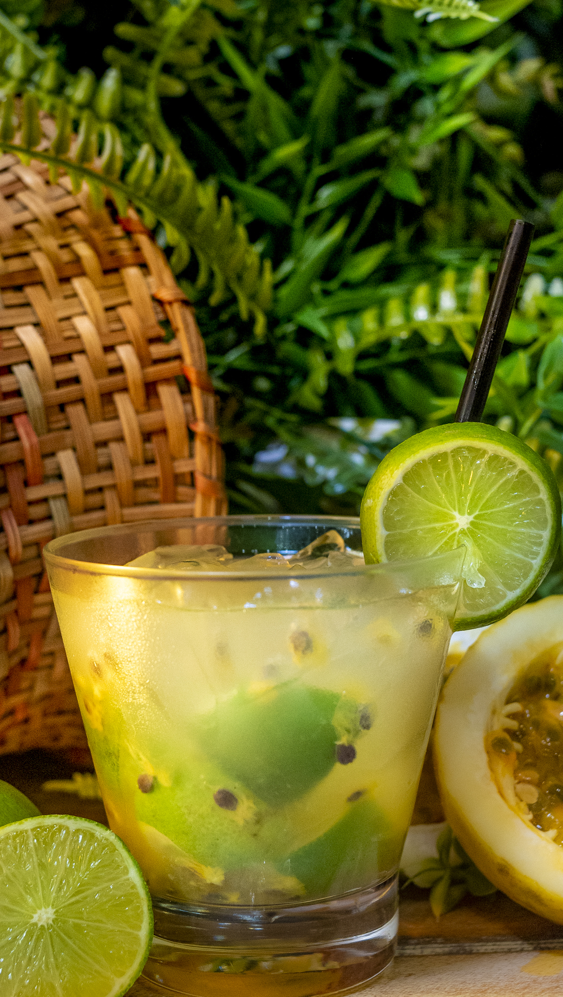 SABOR DO SERTÃO
P A R A  O S  A M A N T E S  D O 
C I T R I C O
A  C O M B I N A Ç Ã O 
 P E R F E I T A  D O
L I M Ã O  E  M A R A C U J Á