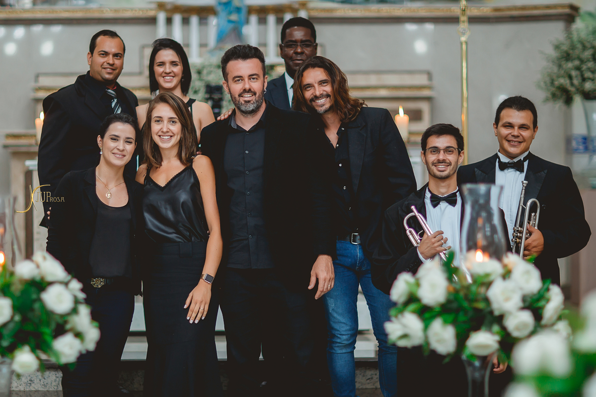 Andre Leite esteve presente com sua voz abençoada, através da empresa Jovilson todos muito talentosos!