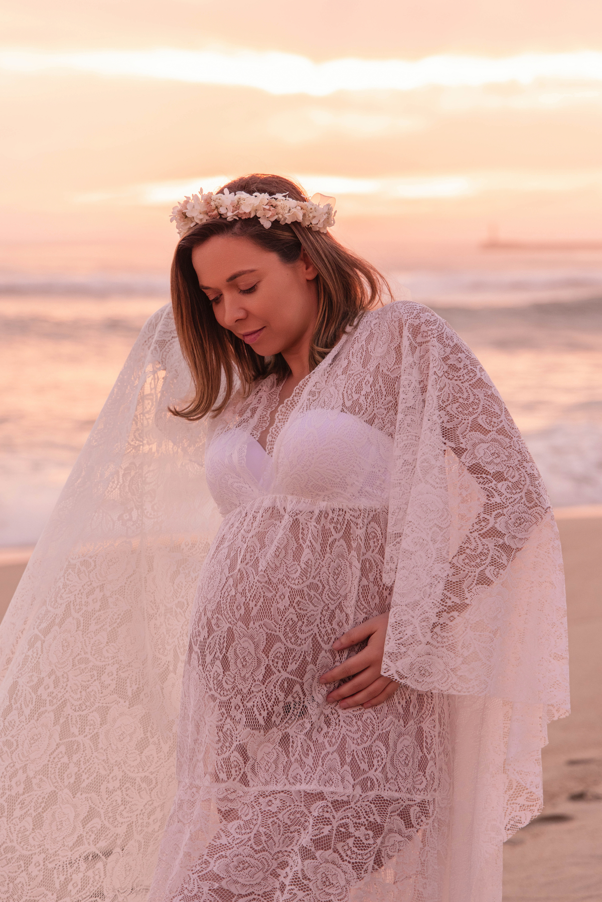 fotografia de gestante na praia em vila do conde