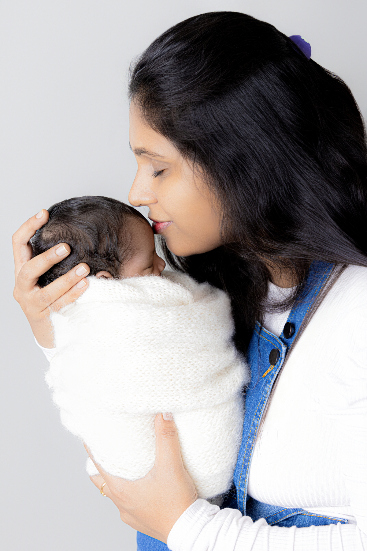 fotografia recem nascido com a mãe