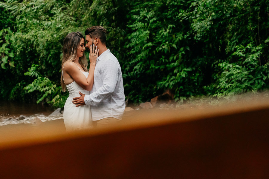 Pré Wedding Carina e Guilherme Cascata Águas de Santa Bárbara São Paulo