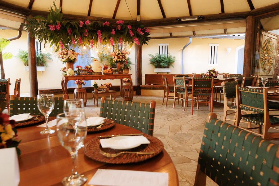 Mini Wedding sob o Jatobá no Restaurante Vila Paraíso em Campinas SP