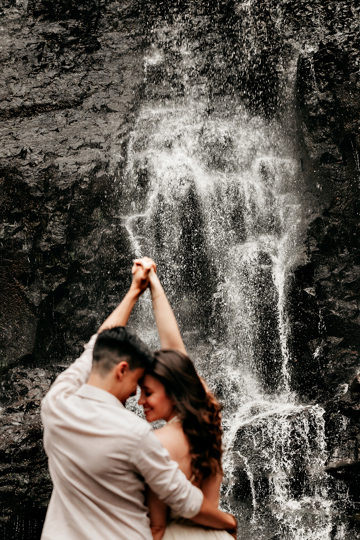 Ensaio pré wedding Cachoeira do Astor em Brotas SP