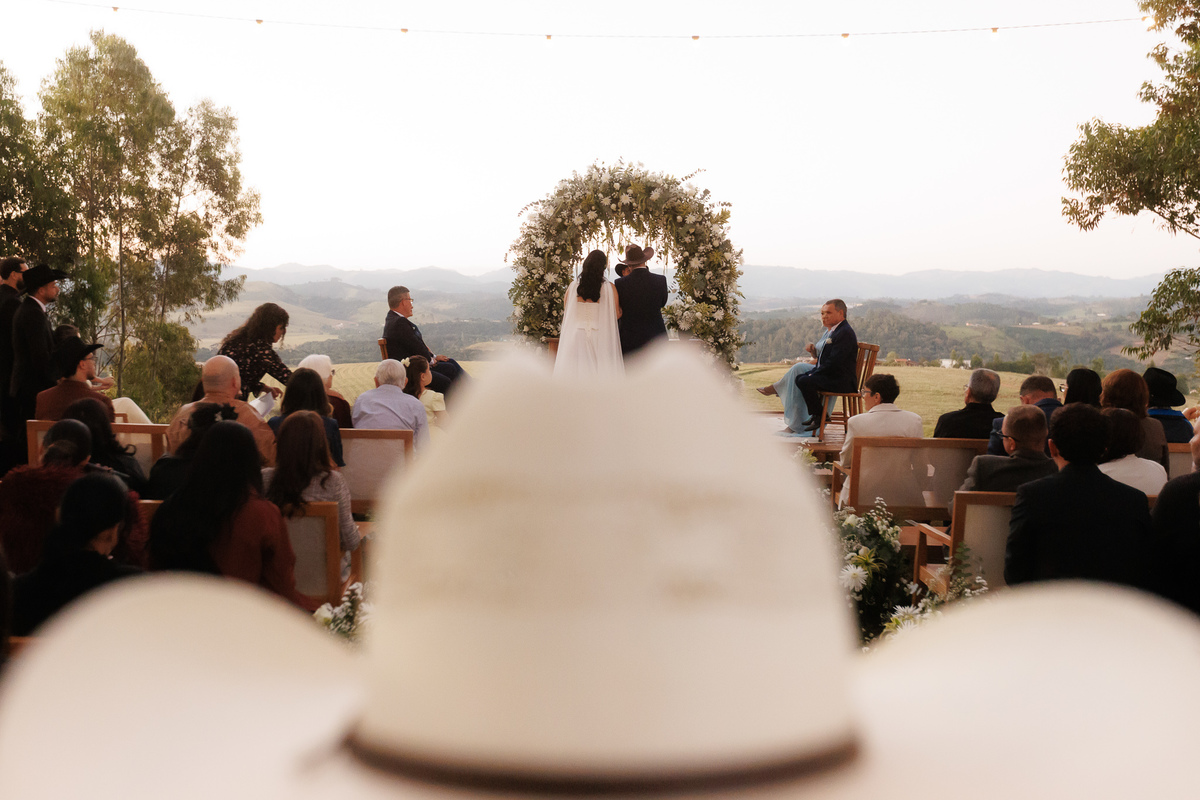 Casamento Júlia e Murilo no Sítio Pirilampo em Jacutinga MG