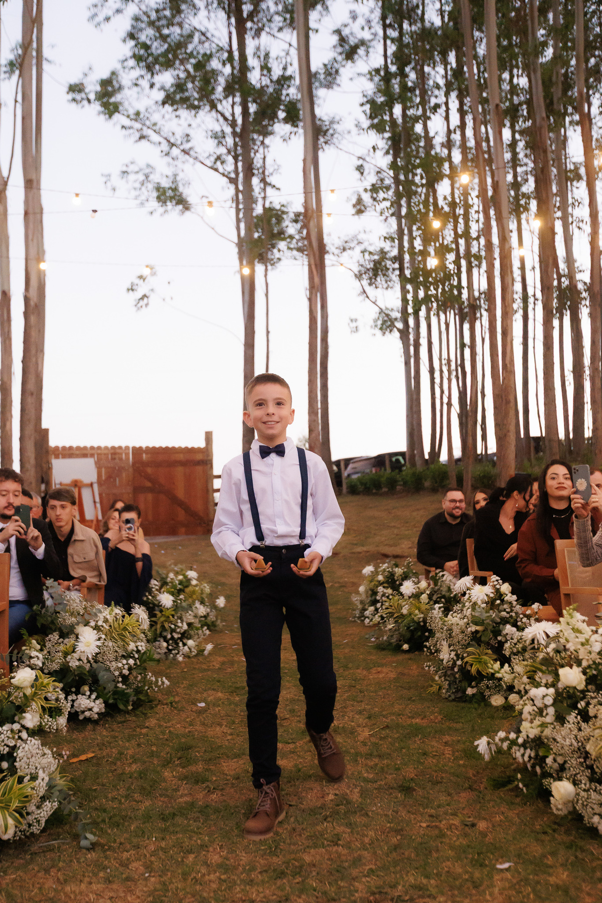 Casamento Júlia e Murilo no Sítio Pirilampo em Jacutinga MG