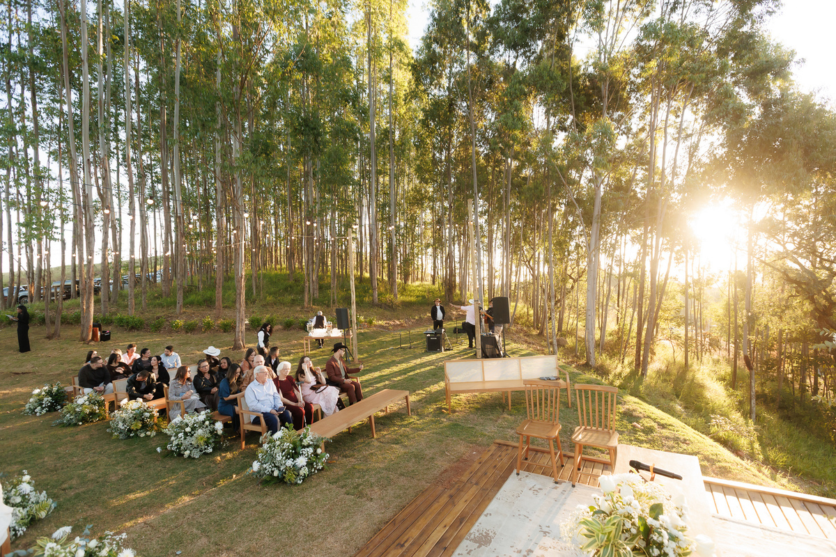 Casamento Júlia e Murilo no Sítio Pirilampo em Jacutinga MG