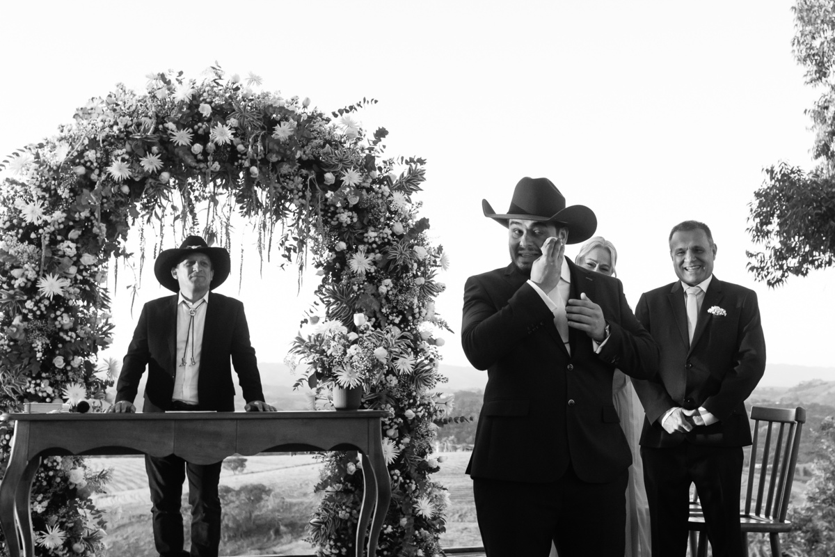 Casamento Júlia e Murilo no Sítio Pirilampo em Jacutinga MG