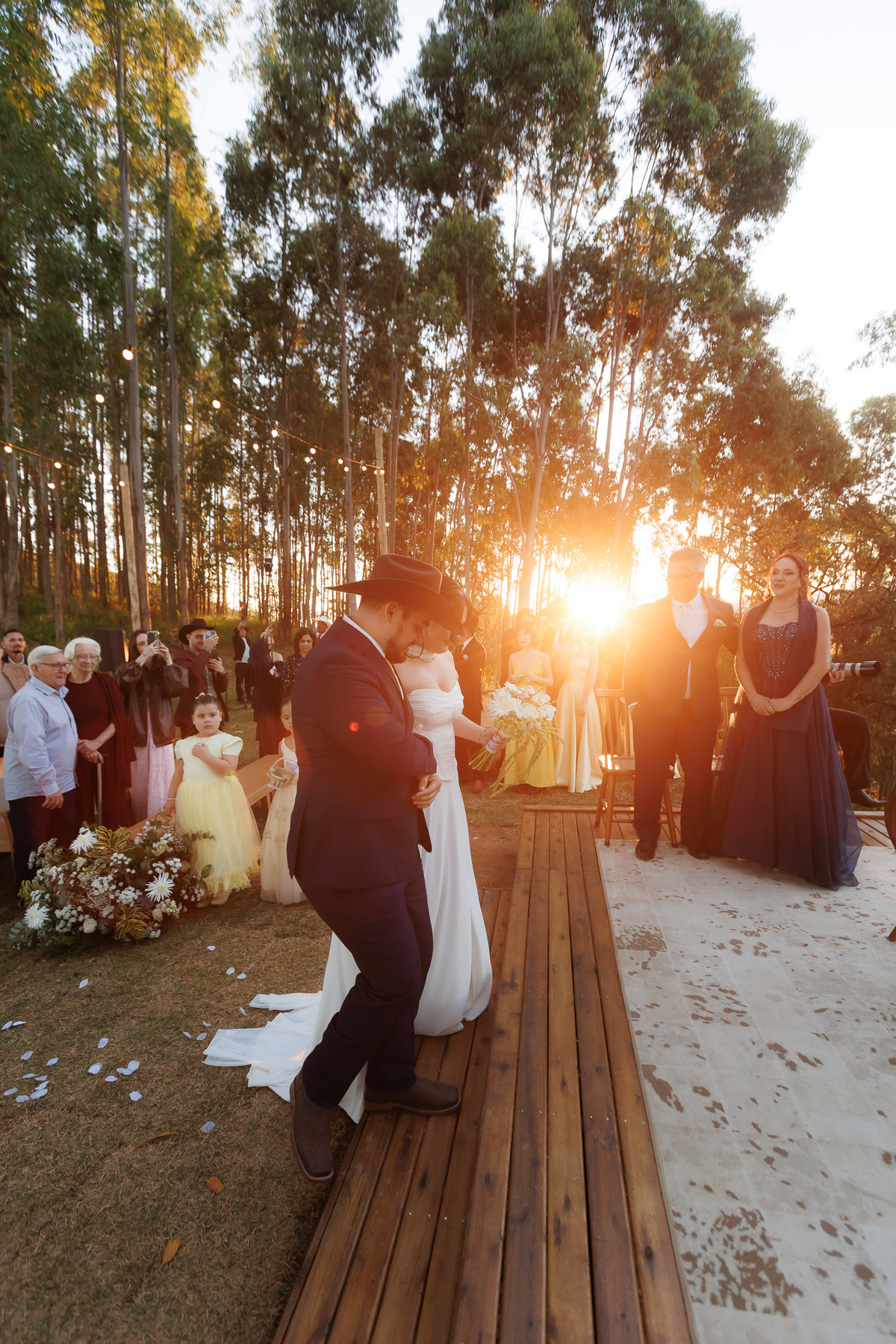 Casamento Júlia e Murilo no Sítio Pirilampo em Jacutinga MG