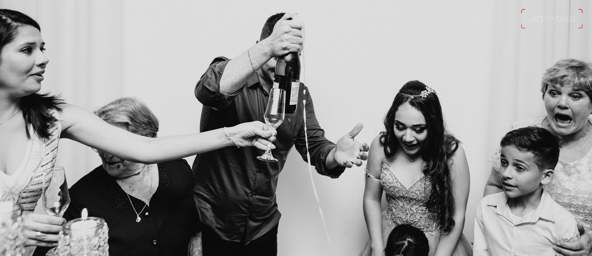 Fotografia de Aniversário Debutante Espaço Bazilia Couto Eventos Hortolandia SP 