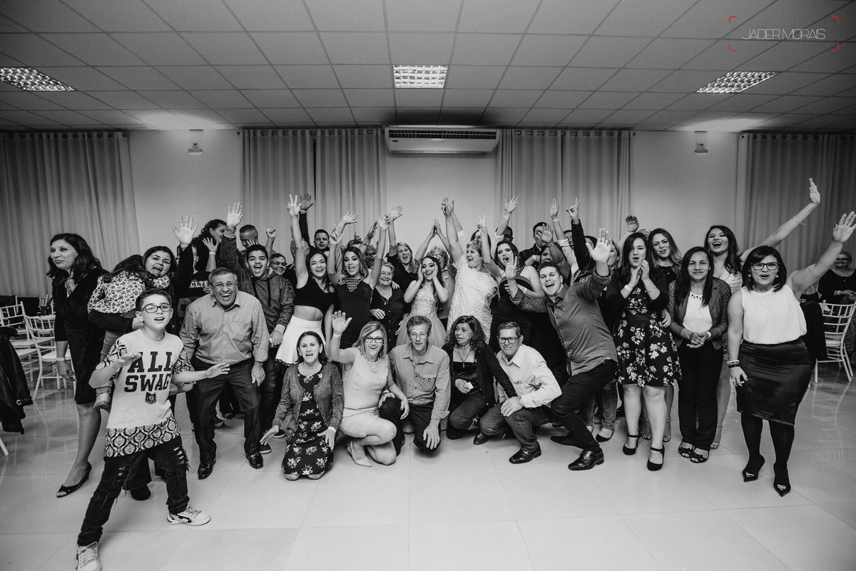 Fotografia de Aniversário Debutante Espaço Bazilia Couto Eventos Hortolandia SP 