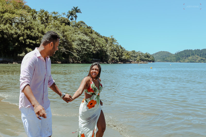 Ensaio de Casal Praia de Perequê Açu Ubatuba SP 