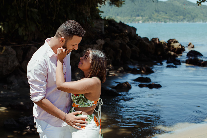 Ensaio de Casal Praia de Perequê Açu Ubatuba SP 