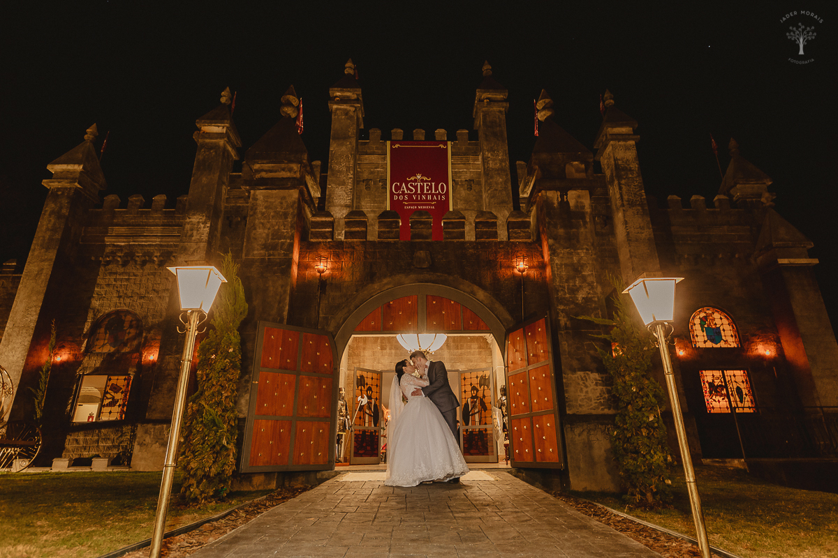 Fotografia de Casamento Castelo dos Vinhais Vinhedo SP