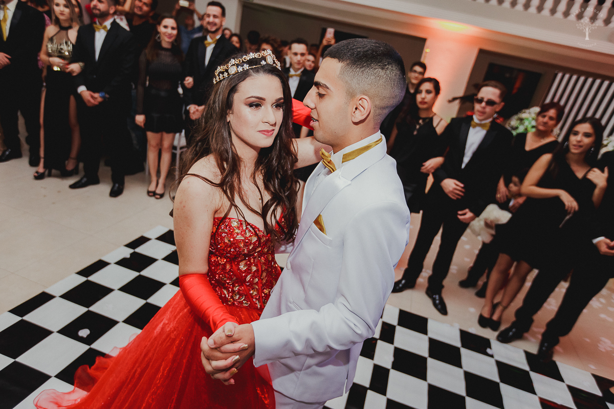 Fotografia Debutante Estação Primor Sumaré SP