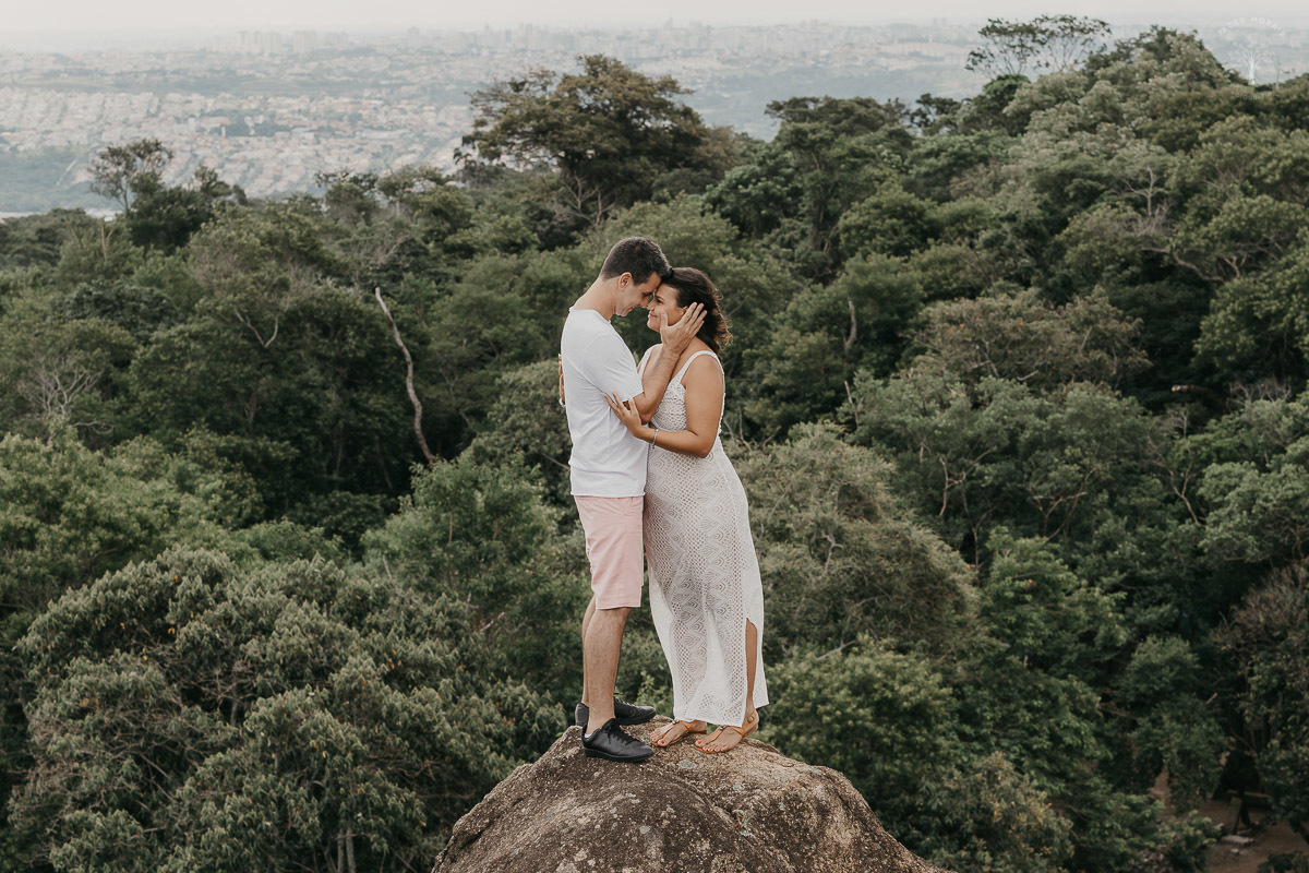 ensaio-casal-na-pedra-alpinas-valinhos