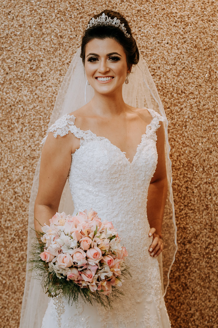 sorriso lindo da noiva andressa