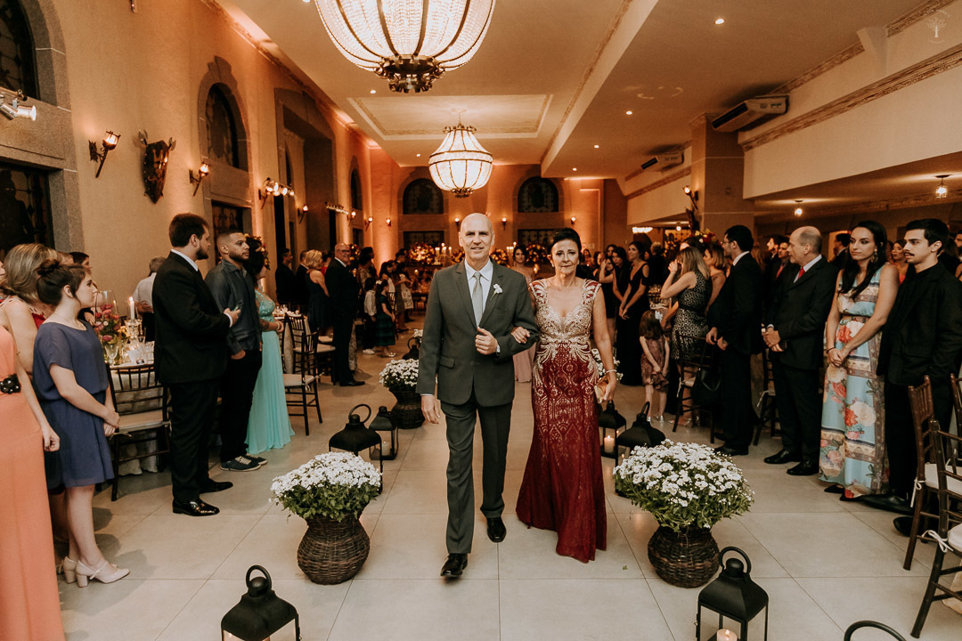 entrada dos pais da noiva andressa