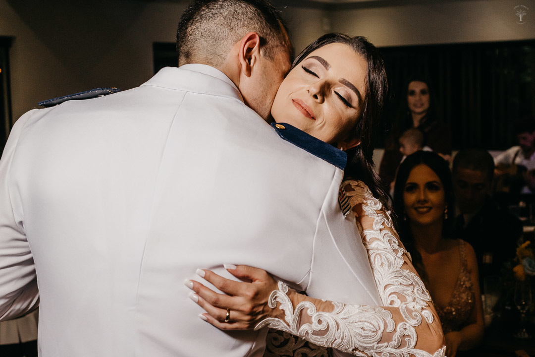 noivos dançam no terraço da praça em valinhos sp