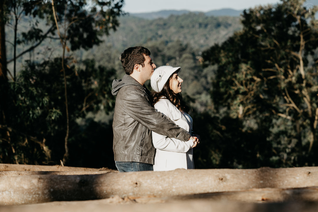 casal-divertido-monte-verde