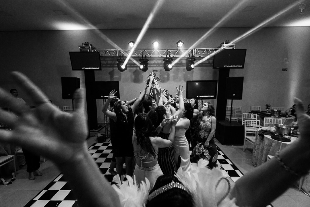 noiva joga buque na estação campestre sumaré sp