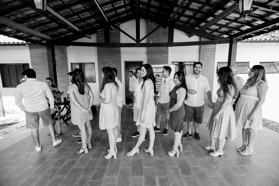 padrinhos-esperando-entrar