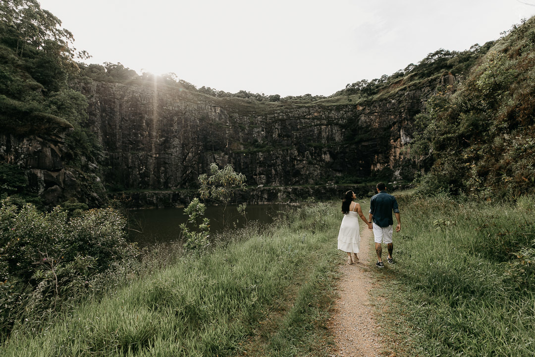 ensaio-casal-externo-pico-do-olho-água-sp