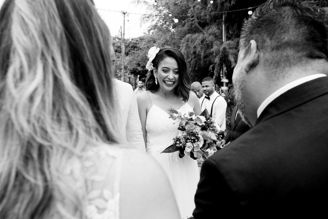 noiva se assusta na cerimônia