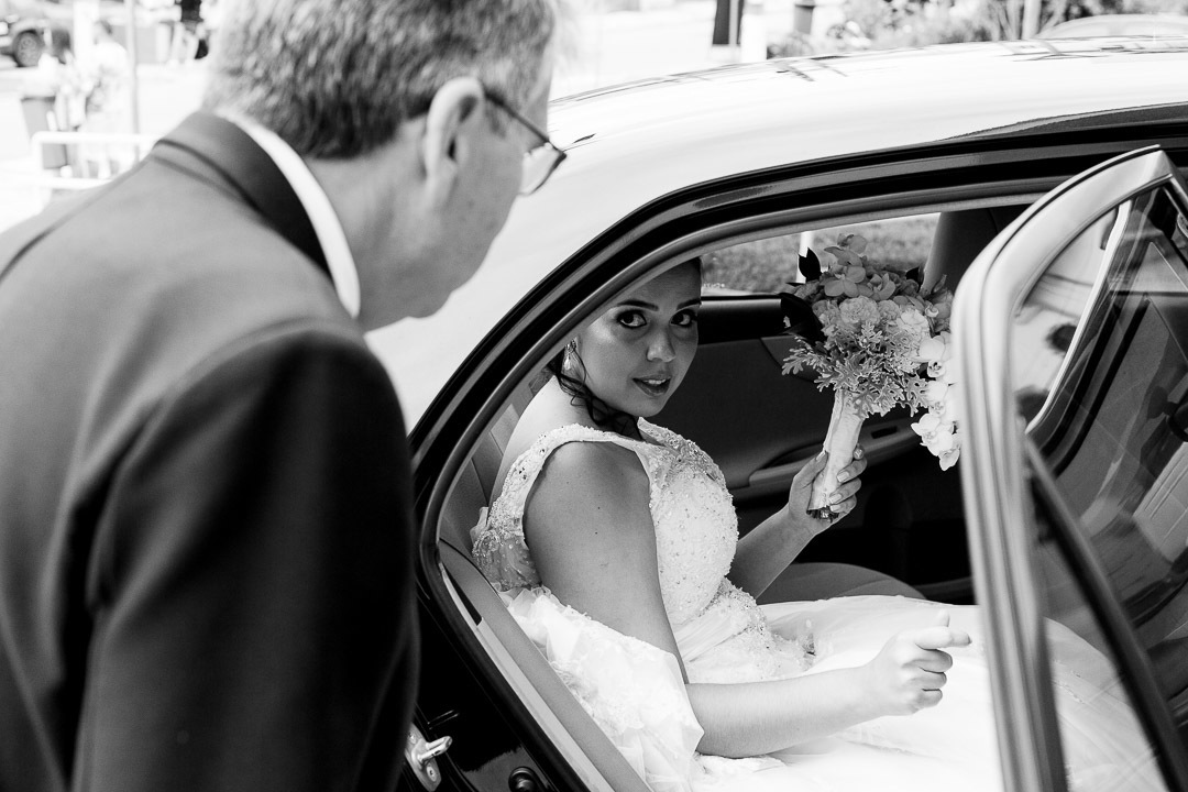 chegada-da-noiva-igreja-santa-vinhedo-sp