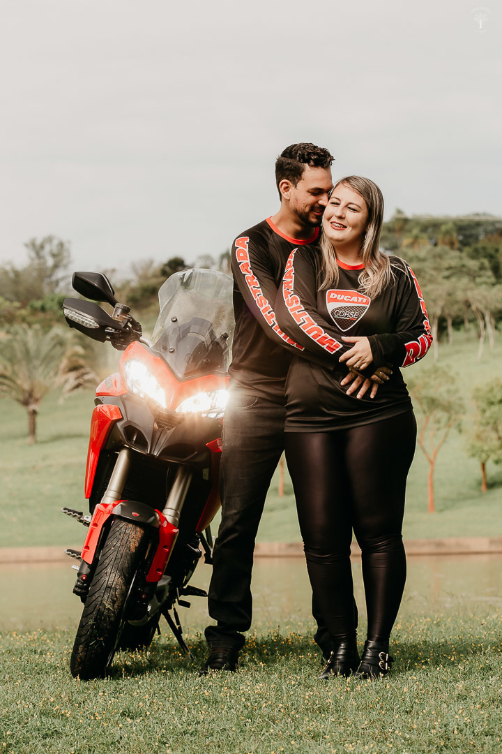 ensaio pré wedding com moto parque ecológico campinas sp
