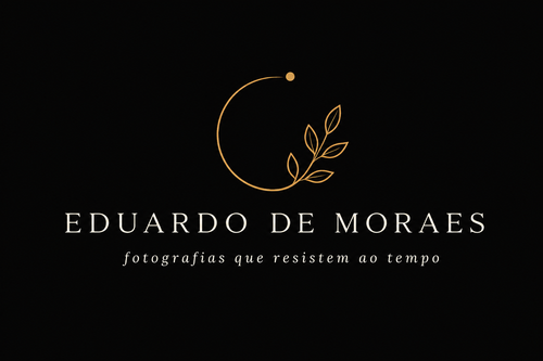Logotipo de Eduardo de Moraes Oliveira