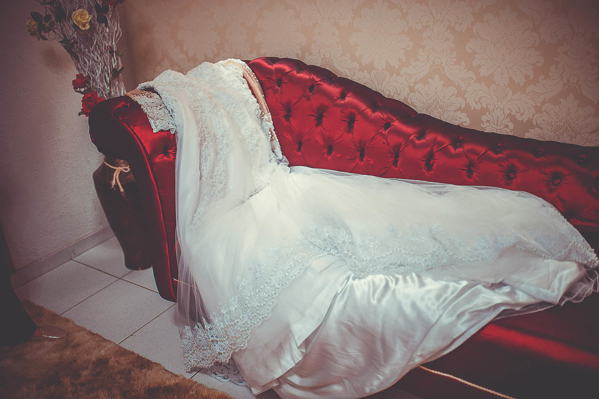 Imagem capa - História do Vestido da Noiva por tatiane alves machado