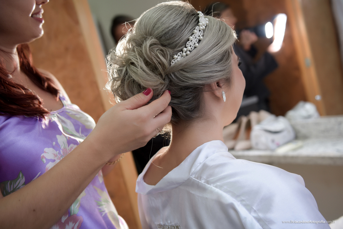 PENTEADO DE NOIVA COM COROA