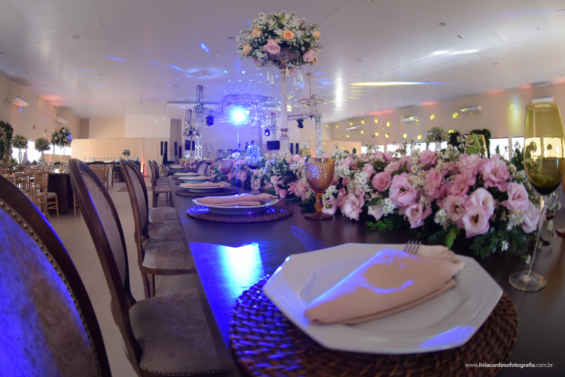 LIVIA CARDOSO FOTOGRAFIA - CASAMENTO - NOIVOS - WEDDING - VESTIDO DE NOIVA