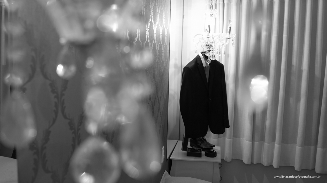 LIVIA CARDOSO FOTOGRAFIA - CASAMENTO - NOIVOS - WEDDING - VESTIDO DE NOIVA