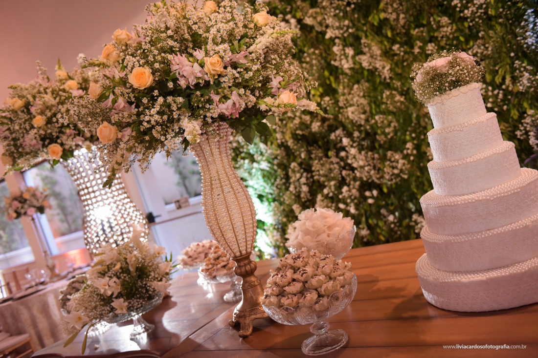 LIVIA CARDOSO FOTOGRAFIA - CASAMENTO - NOIVOS - WEDDING - VESTIDO DE NOIVA