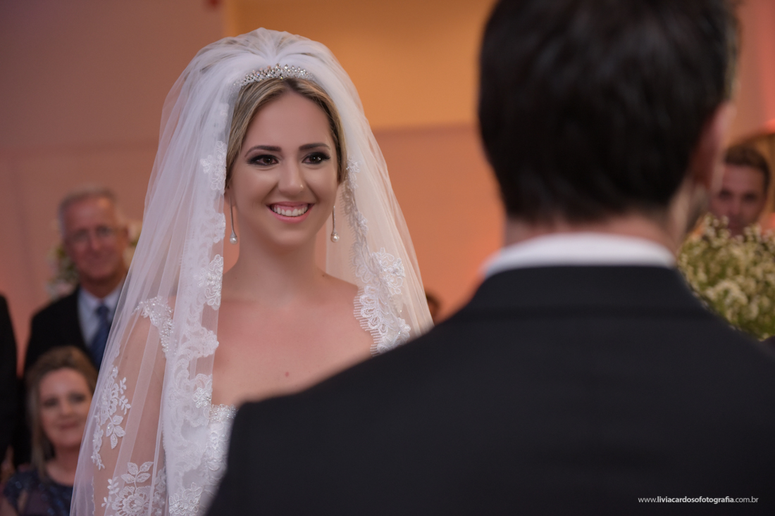 LIVIA CARDOSO FOTOGRAFIA - CASAMENTO - NOIVOS - WEDDING - VESTIDO DE NOIVA