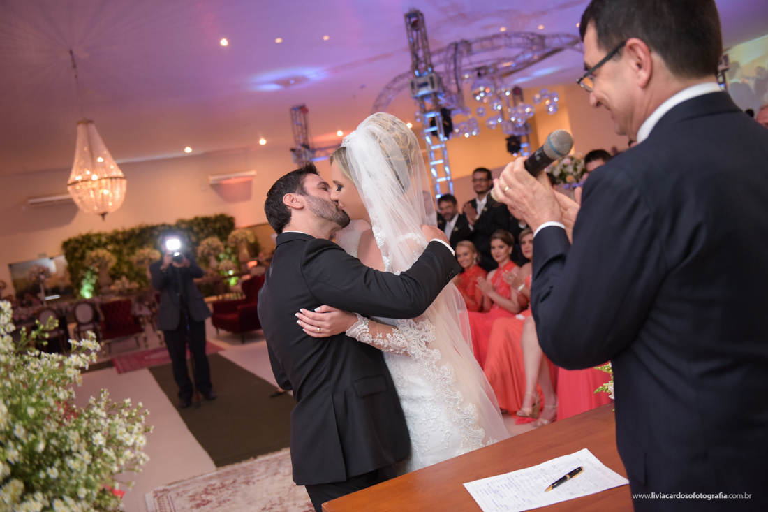 LIVIA CARDOSO FOTOGRAFIA