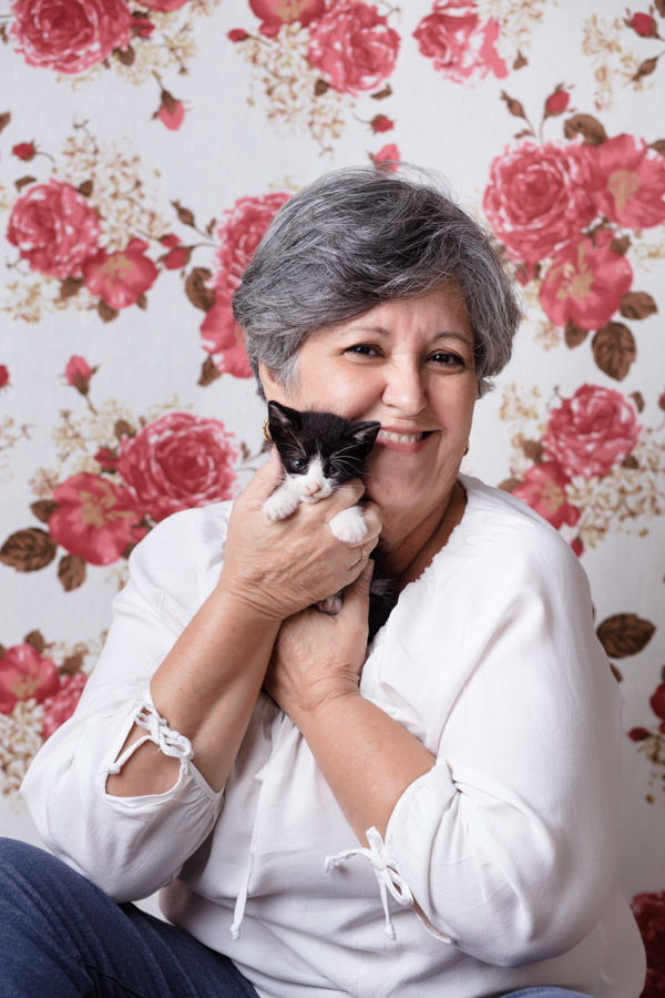 presente fotografia pet dia das mães cachorro estúdio pet gato filhote mãe fotografo pet campinas cachorro gato canil gatil criador revista cães e cia estrelas animais adestrador ensaio fotografico pet book pet estúdio pet santo chico fotografia pet