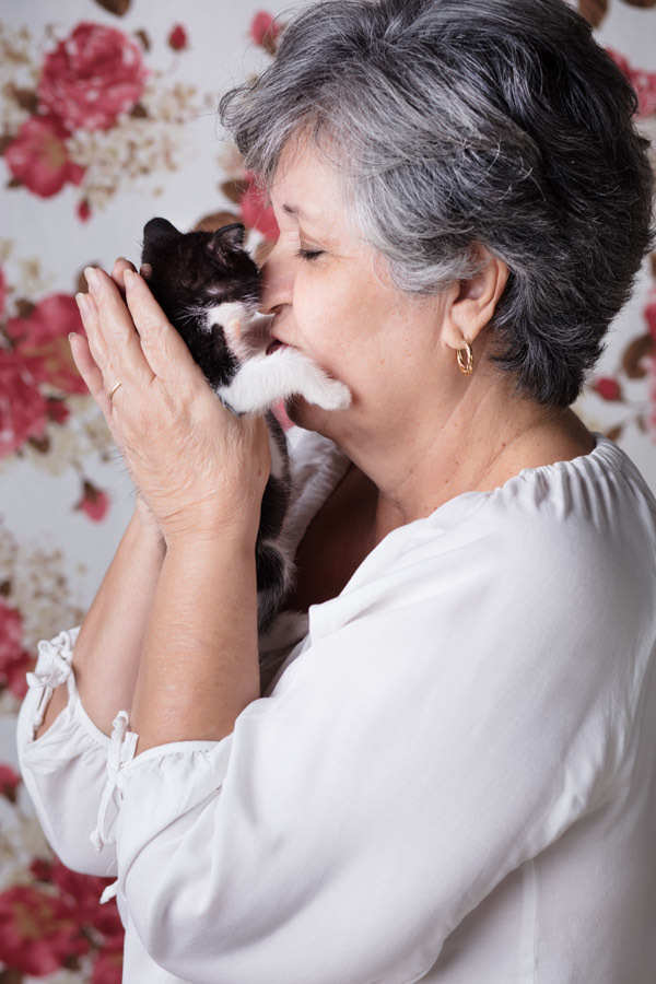 presente fotografia pet dia das mães cachorro estúdio pet gato filhote mãe fotografo pet campinas cachorro gato canil gatil criador revista cães e cia estrelas animais adestrador ensaio fotografico pet book pet estúdio pet santo chico fotografia pet