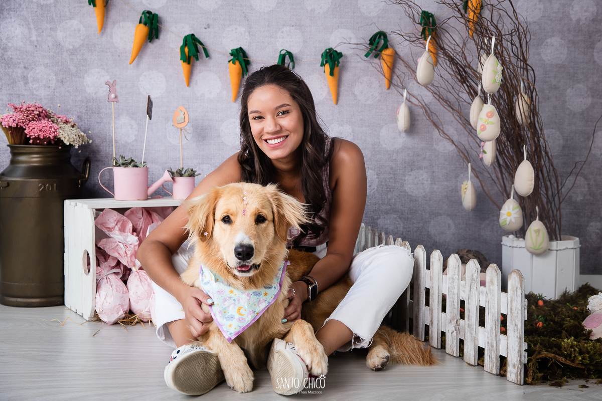 ensaio-tematico-fotografia-pet-cenario-pascoa-cachorro-coelho