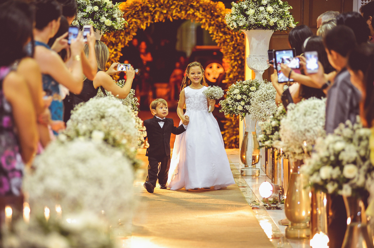 casamento joana e abel - cerimonia religiosa - igreja santa rita de cassia - charles studio
