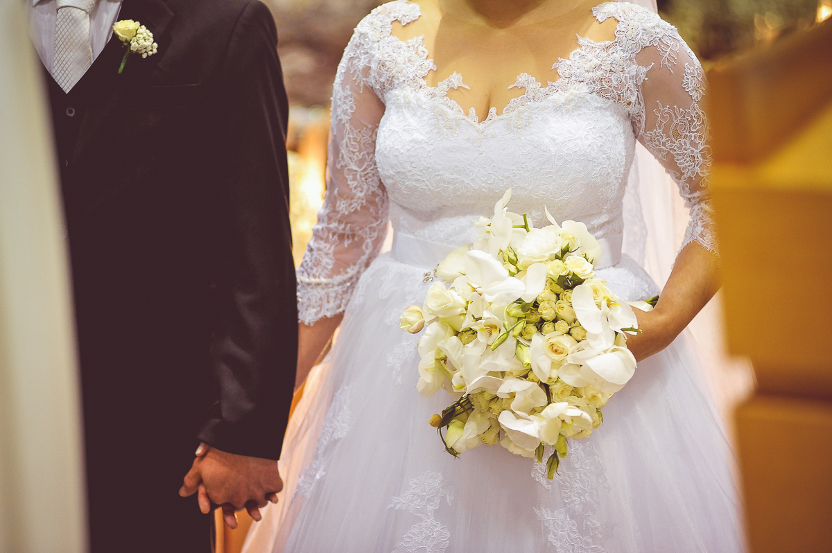 casamento joana e abel - cerimonia religiosa - igreja santa rita de cassia - charles studio