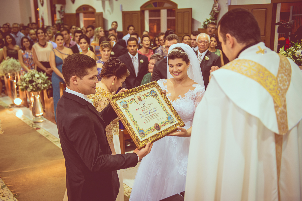 casamento joana e abel - cerimonia religiosa - igreja santa rita de cassia - charles studio