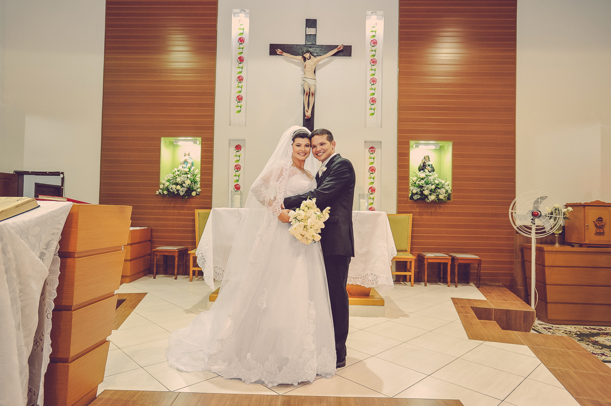 casamento joana e abel - cerimonia religiosa - igreja santa rita de cassia - charles studio